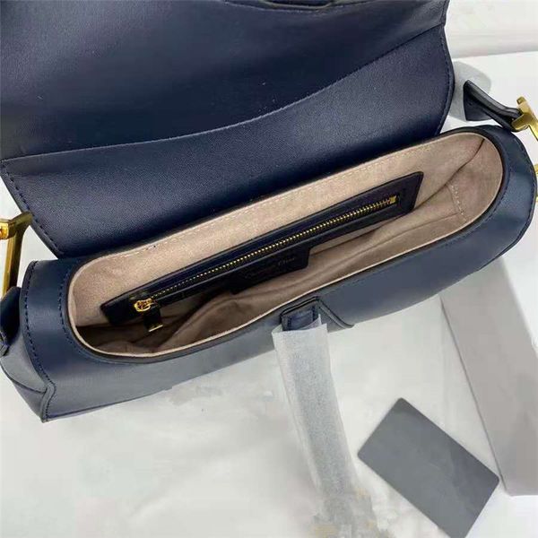 embroidery wide strap saddles baguette bag classic ladies shoulder bag saddle bag fashion metal letter handbag style awesome accessories
embroidery wide strap saddles baguette bag classic ladies shoulder bag saddle bag fashion metal letter handbag style awesome accessories
