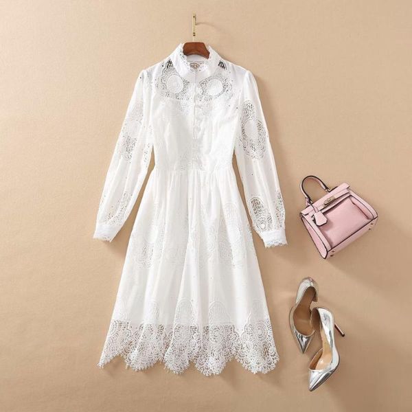 women white lace dress hollow out stand collar pearl buttons long sleeve 2021 spring new female robes, Black;gray
women white lace dress hollow out stand collar pearl buttons long sleeve 2021 spring new female robes, Black;gray