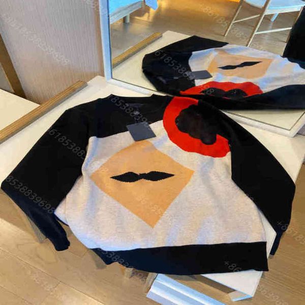 luxury women swetaer light and warm 2021fw flexible sweaters hoodies brand designer women's sweatershirts sweaters apparel female winte, White;black
luxury women swetaer light and warm 2021fw flexible sweaters hoodies brand designer women's sweatershirts sweaters apparel female winte, White;black
