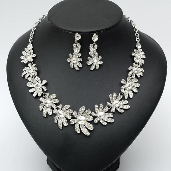 elegant flowers chokers collar necklace earrings luxury bridal crystal muslim jewelry sets for bridesmaids wedding women's gifts, Silver
elegant flowers chokers collar necklace earrings luxury bridal crystal muslim jewelry sets for bridesmaids wedding women's gifts, Silver