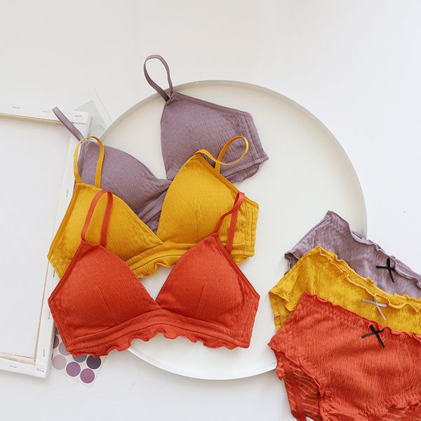 2020 wrinkled french bra spring bras women bralette seamless bras women lingerie back to school girlish underwear y66223 c1211, Black;white
2020 wrinkled french bra spring bras women bralette seamless bras women lingerie back to school girlish underwear y66223 c1211, Black;white