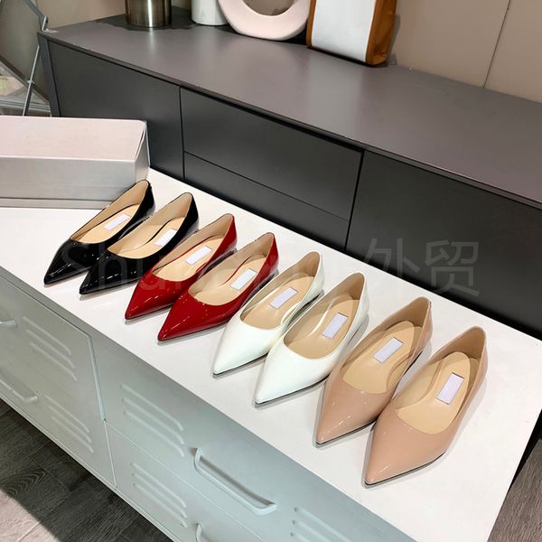 2022 brand designer temperament shoes patent leather multi-color optional multi-heel optional shallow thin heel joker banquet, Black
2022 brand designer temperament shoes patent leather multi-color optional multi-heel optional shallow thin heel joker banquet, Black