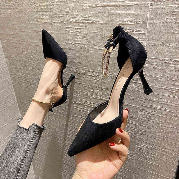 dress shoes high heels french high-heeled shoes with one-line buckle, thin heel, pointed end and shallow mouth single women's middle, Black
dress shoes high heels french high-heeled shoes with one-line buckle, thin heel, pointed end and shallow mouth single women's middle, Black