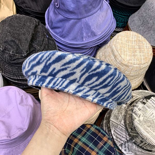 chic south beret korea autumn and winter new plush banma pattern personalized street decoration artist hat trend, Blue;gray
chic south beret korea autumn and winter new plush banma pattern personalized street decoration artist hat trend, Blue;gray