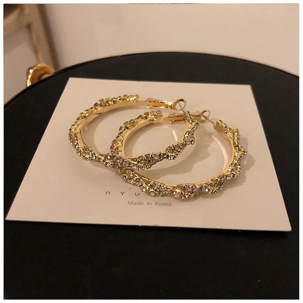 european and american micro-set zircon circle earrings female new temperament full grab chain winding big ear ring, Silver
european and american micro-set zircon circle earrings female new temperament full grab chain winding big ear ring, Silver