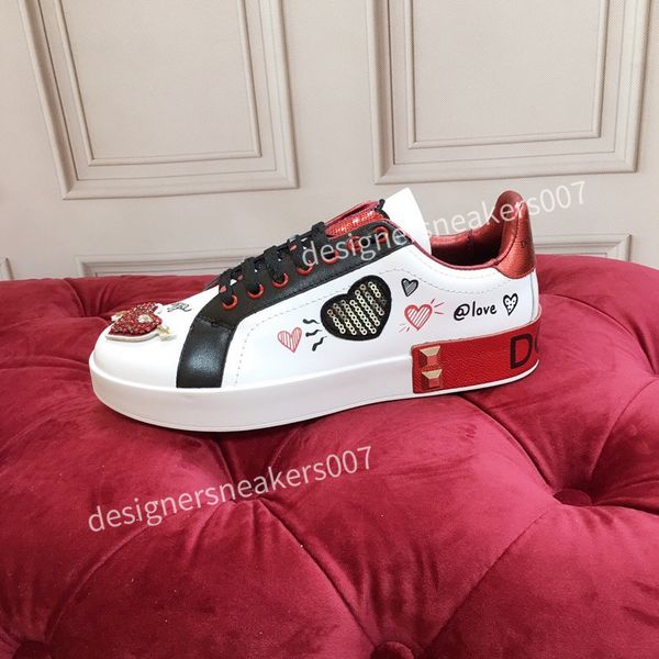 womans arrival casual shoes white black red fashion mens women leather breathable shoes open low sports sneakers hc191007
womans arrival casual shoes white black red fashion mens women leather breathable shoes open low sports sneakers hc191007