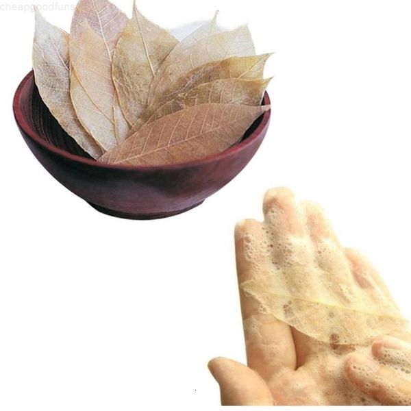 leaf wash hands deep cleansing skin oil cleanser refreshing exquisite gold thin soap 10pcs/lot
leaf wash hands deep cleansing skin oil cleanser refreshing exquisite gold thin soap 10pcs/lot