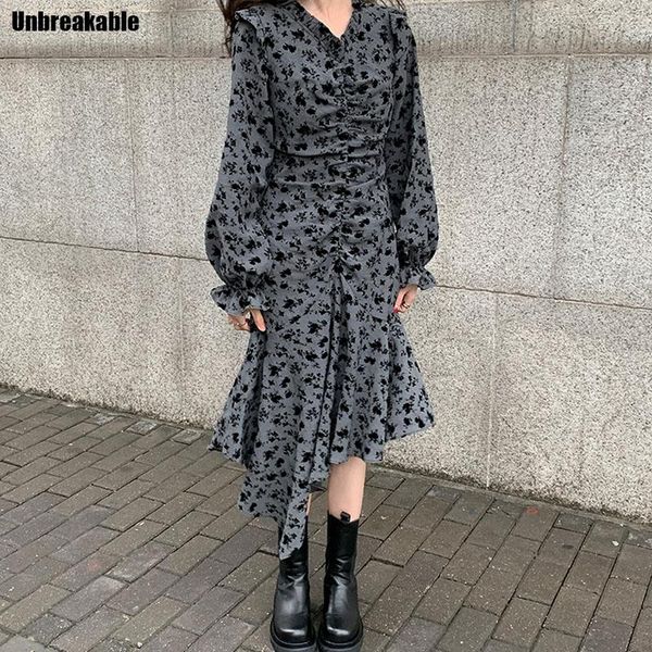 casual dresses vintage korean floral dress women boho ruffle long sleeve irregular harajuku v-neck partywear street 2021, Black;gray
casual dresses vintage korean floral dress women boho ruffle long sleeve irregular harajuku v-neck partywear street 2021, Black;gray