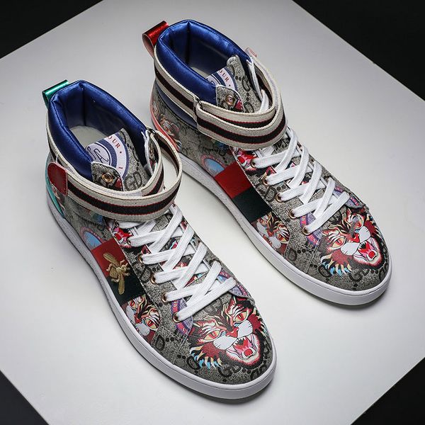 italy style spring rivets sneakers screener luxurys designers shoes men pu leather sport shoes tiger trainers flat chaussures, Black
italy style spring rivets sneakers screener luxurys designers shoes men pu leather sport shoes tiger trainers flat chaussures, Black