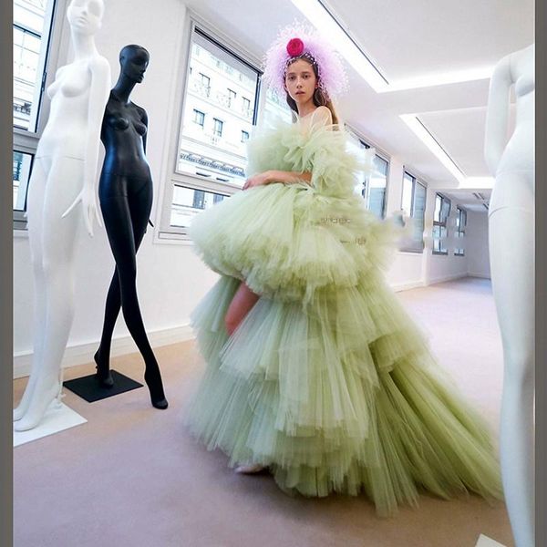 puffy hi low prom dresses abiye off shoulder robe deo soiree layered plus size evening gown oliver green women formal vestidos, Black;red
puffy hi low prom dresses abiye off shoulder robe deo soiree layered plus size evening gown oliver green women formal vestidos, Black;red