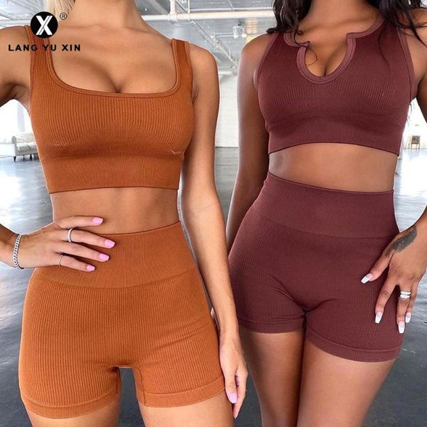 yoga outfits women's set 2-piece seamless cropped short sleeve high waist fitness shorts workout running sportswear, White;red
yoga outfits women's set 2-piece seamless cropped short sleeve high waist fitness shorts workout running sportswear, White;red
