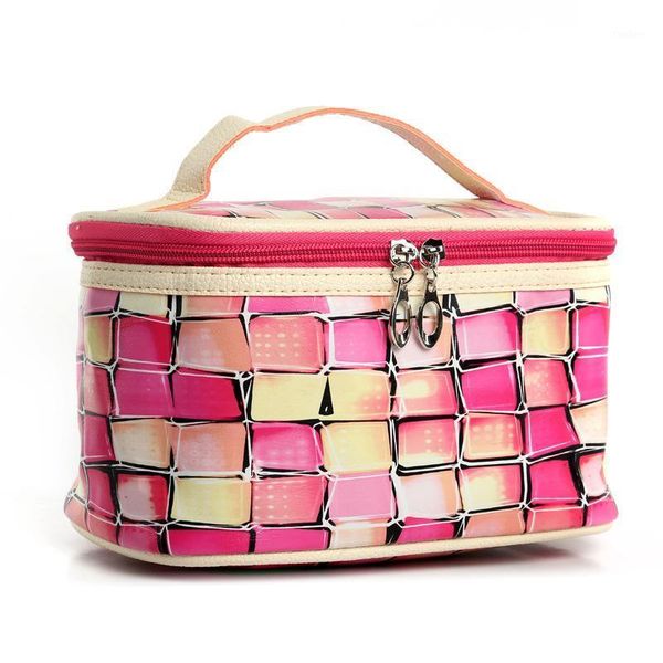 cosmetic box 2020 new female quilted professional cosmetic bag women's large capacity storage handbag travel toiletry makeup bag1
cosmetic box 2020 new female quilted professional cosmetic bag women's large capacity storage handbag travel toiletry makeup bag1