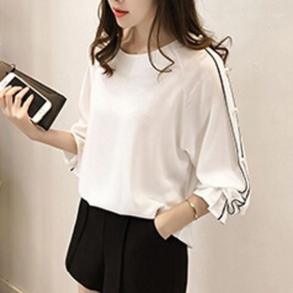 feitong fashion casual chiffon blouse plus size women soild o-neck long flare sleeve large size shirt blouse1, White
feitong fashion casual chiffon blouse plus size women soild o-neck long flare sleeve large size shirt blouse1, White