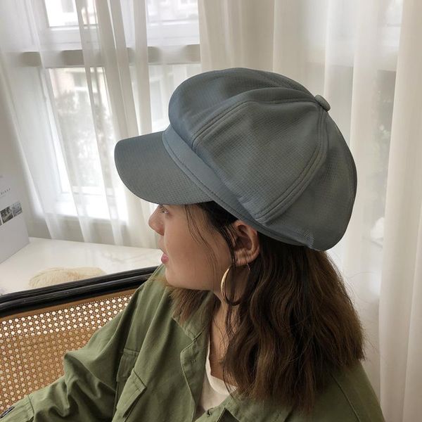 berets 2021 leather vintage fashion painter hat autumn winter caps male female casual solid color pu octagonal cap, Blue;gray
berets 2021 leather vintage fashion painter hat autumn winter caps male female casual solid color pu octagonal cap, Blue;gray