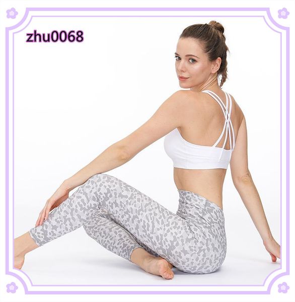yoga outfits women high waist printed color naked-feel squat proof leggings tummy control workout 4 way stretch tight, White;red
yoga outfits women high waist printed color naked-feel squat proof leggings tummy control workout 4 way stretch tight, White;red