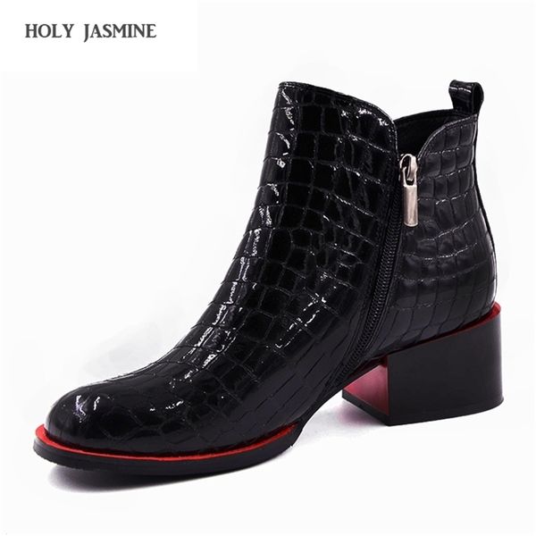 women new fashion shoes woman genuine leather black ankle winter warm wool snow square heel boots y200915
women new fashion shoes woman genuine leather black ankle winter warm wool snow square heel boots y200915