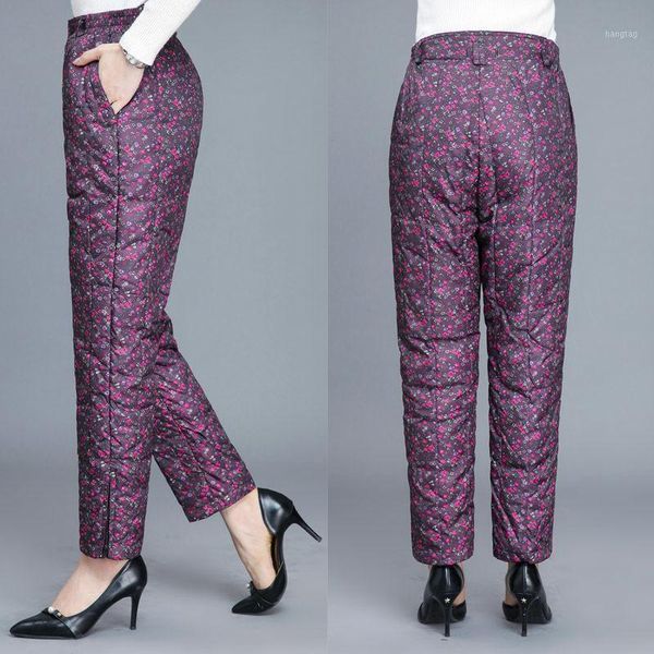 women duck cotton down pants winter straight trousers middle-aged and elderly outdoor warm high waist pants s381, Black;white
women duck cotton down pants winter straight trousers middle-aged and elderly outdoor warm high waist pants s381, Black;white