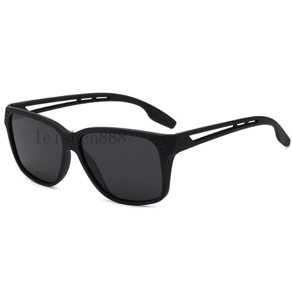 2020 new fashion personalized shade sunglasses for men with the ellipse outdoor travel sunglasses classic 169, White;black
2020 new fashion personalized shade sunglasses for men with the ellipse outdoor travel sunglasses classic 169, White;black