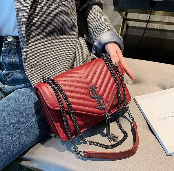 2022 fashion women's bag small fragrant style lingge chain shoulder crossbody messenger handbags
2022 fashion women's bag small fragrant style lingge chain shoulder crossbody messenger handbags