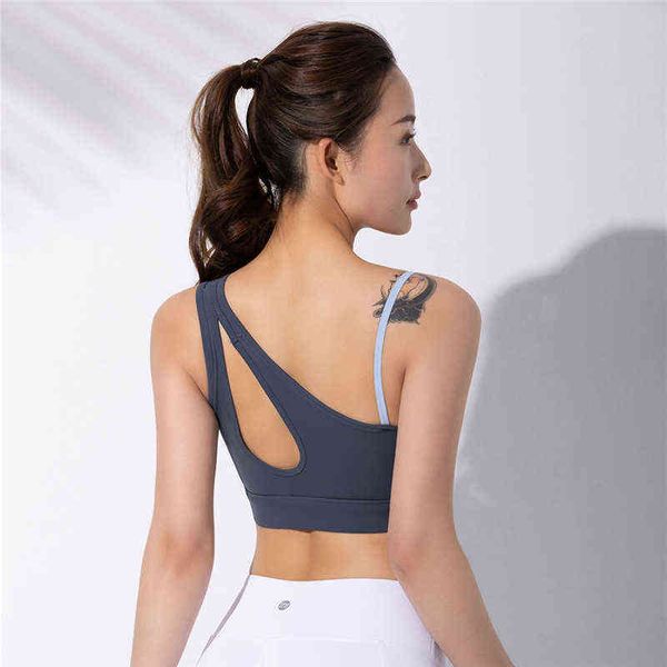 women's tanks camis 2022 summer sports underwear fake two piec contrast color hollow out yoga vt style simple fitns bra, White
women's tanks camis 2022 summer sports underwear fake two piec contrast color hollow out yoga vt style simple fitns bra, White