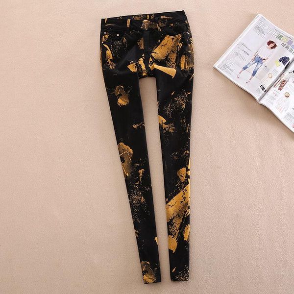 2021 women autumn winter vintage jeans female print high waist straight denim pant lady casual loose plus size pencil pants d226, Blue
2021 women autumn winter vintage jeans female print high waist straight denim pant lady casual loose plus size pencil pants d226, Blue