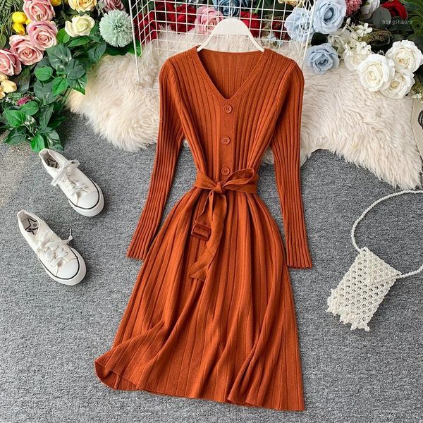 2019 autumn winter new female v neck single breasted knited fairy dress women long sleeve elegant a-line sweater dresses1, Black;gray
2019 autumn winter new female v neck single breasted knited fairy dress women long sleeve elegant a-line sweater dresses1, Black;gray