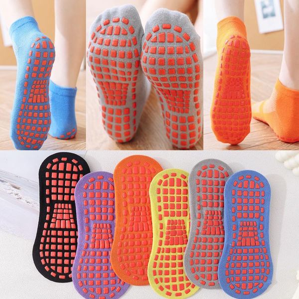 1pair breathable anti-skid short socks trampoline socks women men indoor activities floor for foot massage fit 35-42 eu, Black;white
1pair breathable anti-skid short socks trampoline socks women men indoor activities floor for foot massage fit 35-42 eu, Black;white