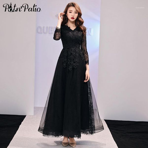 elegant women long dress evening v-neck a-line floor-length appliques lace black long sleeve prom gowns 20201, White;black
elegant women long dress evening v-neck a-line floor-length appliques lace black long sleeve prom gowns 20201, White;black