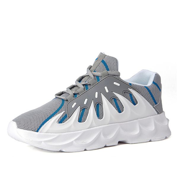 wild mesh fashion designer shoes triple s trainers white black dress de luxe sneakers men women outdoor shoes
wild mesh fashion designer shoes triple s trainers white black dress de luxe sneakers men women outdoor shoes