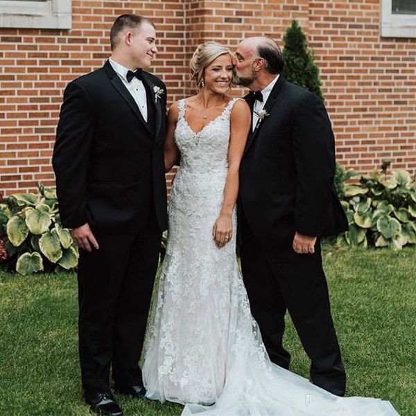 vintage full lace mermaid wedding dresses v neck lace applique long sweep tulle bridal wedding gowns open back robe de marrige, White
vintage full lace mermaid wedding dresses v neck lace applique long sweep tulle bridal wedding gowns open back robe de marrige, White
