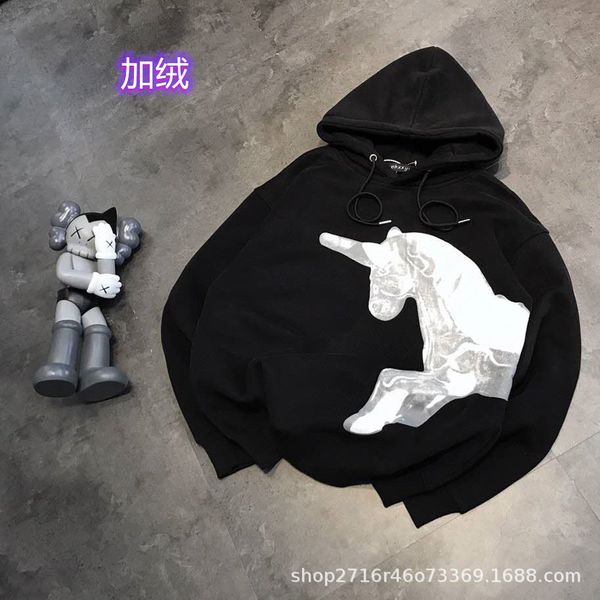 plush fall / winter 2020 unicorn couple long sleeve straight tube loose printed hoodie, Black
plush fall / winter 2020 unicorn couple long sleeve straight tube loose printed hoodie, Black