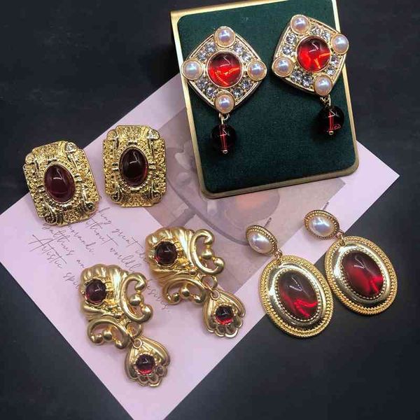 earrings charms china red series diamond medieval silver needle m marking electroplating real gold horse color shell pearl, Golden
earrings charms china red series diamond medieval silver needle m marking electroplating real gold horse color shell pearl, Golden