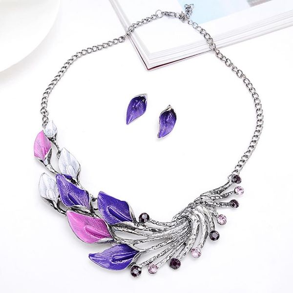 women girls peacock tail jewelry set elegant necklace and earrings set charm necklace retro jewelry accessories, Silver
women girls peacock tail jewelry set elegant necklace and earrings set charm necklace retro jewelry accessories, Silver