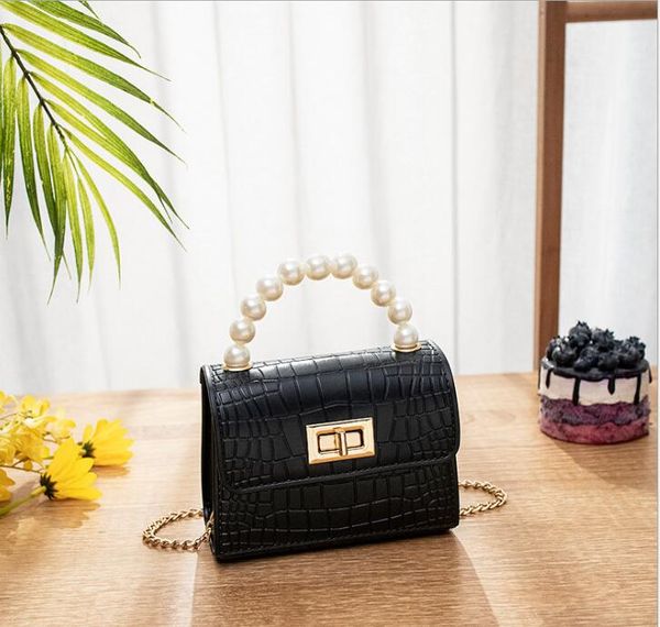 001handbags newset classical handbags women shoulder feminina clutch tote lady bags messenger bag purse shopping
001handbags newset classical handbags women shoulder feminina clutch tote lady bags messenger bag purse shopping