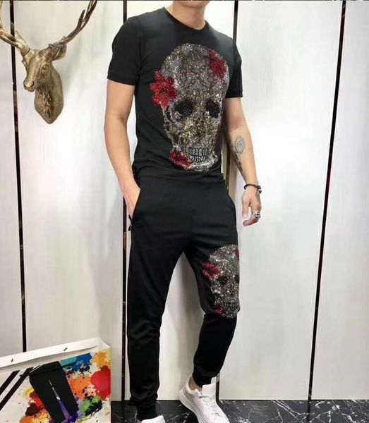 summer tracksuit men young drill 2022 outer wear holiday designer man set 2 pcs suit, Gray
summer tracksuit men young drill 2022 outer wear holiday designer man set 2 pcs suit, Gray