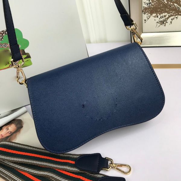 blue intoxicated fashion bag handbag wallet backpack main card holder duffle bag women handbags handbag horsebit card holder, Black;white
blue intoxicated fashion bag handbag wallet backpack main card holder duffle bag women handbags handbag horsebit card holder, Black;white