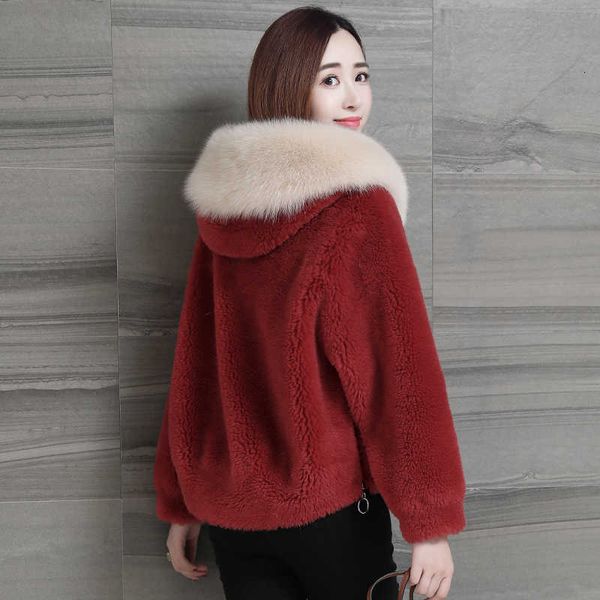 women faux fur jacket winter 2021 fashion all-match warm thicken faux fox fur collar hooded lamb fur coat short overcoat female t200915, Black
women faux fur jacket winter 2021 fashion all-match warm thicken faux fox fur collar hooded lamb fur coat short overcoat female t200915, Black
