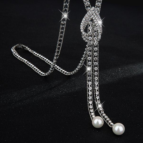 full diamond necklace female chain pendant claw geometric long sweater chain european and american wild fashion accessories, Silver
full diamond necklace female chain pendant claw geometric long sweater chain european and american wild fashion accessories, Silver