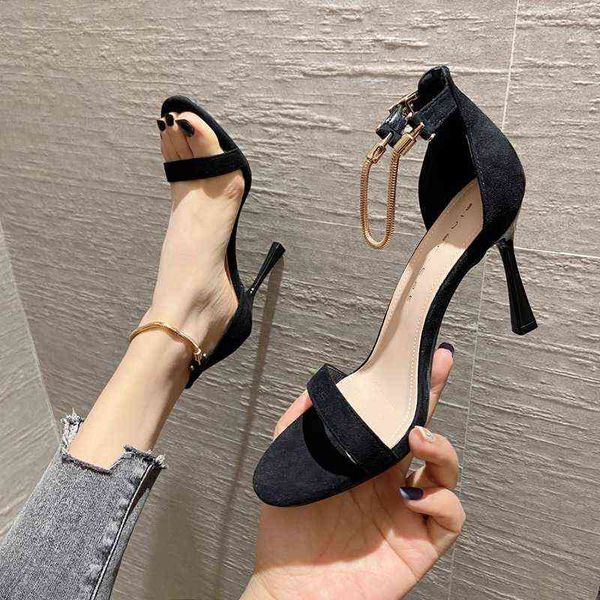 dress shoes high heels button sandal's summer 2022 fairy style round head open toe french high heel's thin, Black
dress shoes high heels button sandal's summer 2022 fairy style round head open toe french high heel's thin, Black