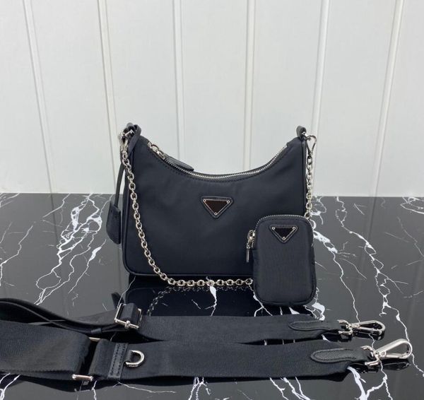 2021 fashion luxurys designers bags handbags purses nylon re-edition 2005 hobo canvas shoulder bag women chain crossbody bag
2021 fashion luxurys designers bags handbags purses nylon re-edition 2005 hobo canvas shoulder bag women chain crossbody bag