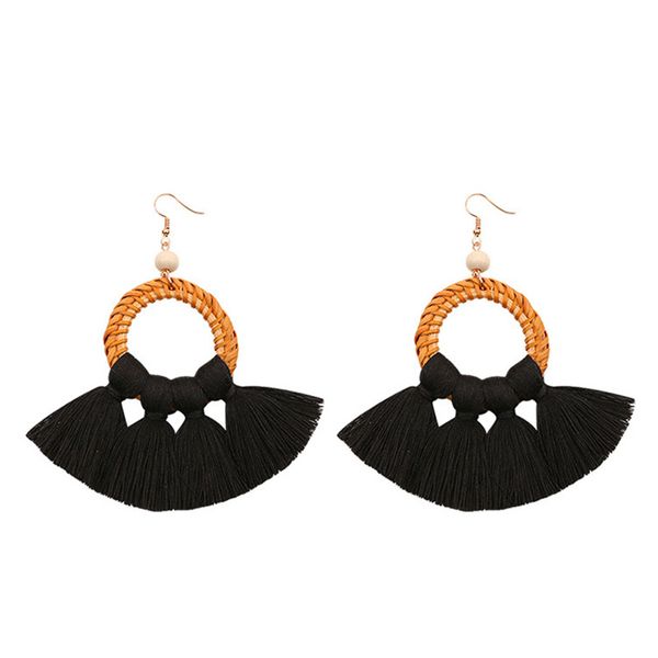 bohemia earring long string fringes gout sway to female fashion jewelry, Golden;silver
bohemia earring long string fringes gout sway to female fashion jewelry, Golden;silver