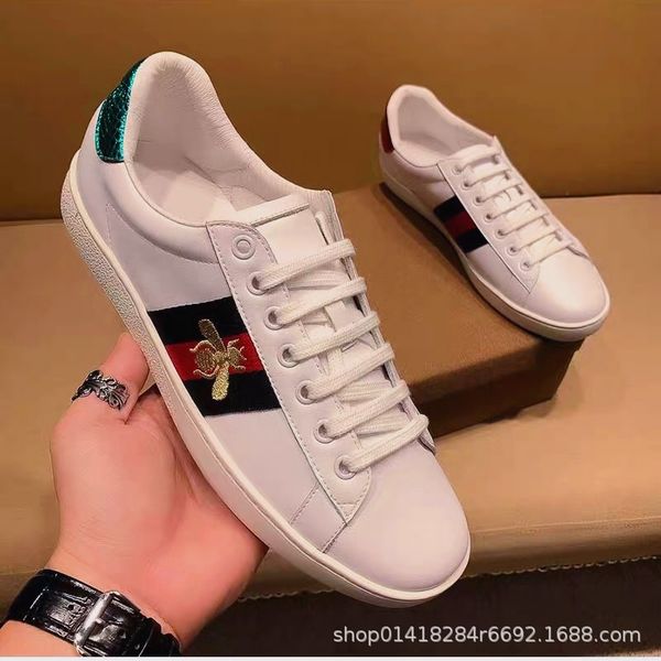 obus 2019q new mens leather embroidery breathable 35-44 shoes fashion wild small bee shoes sneakers whiteoriginal box packaging casual
obus 2019q new mens leather embroidery breathable 35-44 shoes fashion wild small bee shoes sneakers whiteoriginal box packaging casual