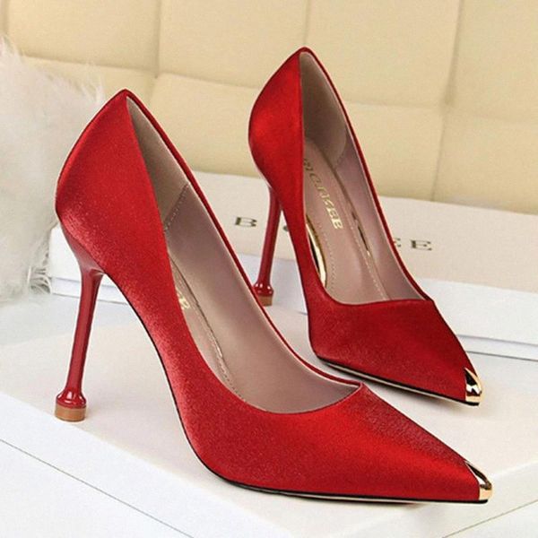 2021 fashion high heels women party shoes pointed toe wedding shoes women pumps fashion bridal thin heel 10cm a3184 #nv0m, Black
2021 fashion high heels women party shoes pointed toe wedding shoes women pumps fashion bridal thin heel 10cm a3184 #nv0m, Black
