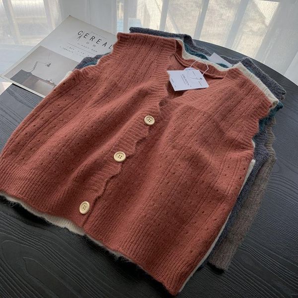women's vests mosimolly 2021 soft button sweater vest women cable knit hollow out v neck a/w jumper sweaters short, Black;white
women's vests mosimolly 2021 soft button sweater vest women cable knit hollow out v neck a/w jumper sweaters short, Black;white