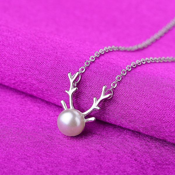 antlers pearl pendant necklace, silver plated box chain clavicle necklace european and american trade fashion jewelry
antlers pearl pendant necklace, silver plated box chain clavicle necklace european and american trade fashion jewelry