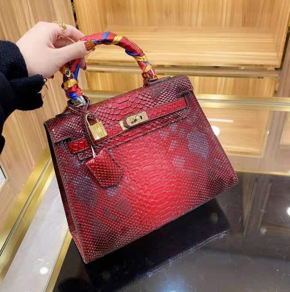 leather ins women luxurys designers bags 2020 shoulder bags handbag h 2nd generation woman bag luxurys designers bags kelly bag
leather ins women luxurys designers bags 2020 shoulder bags handbag h 2nd generation woman bag luxurys designers bags kelly bag