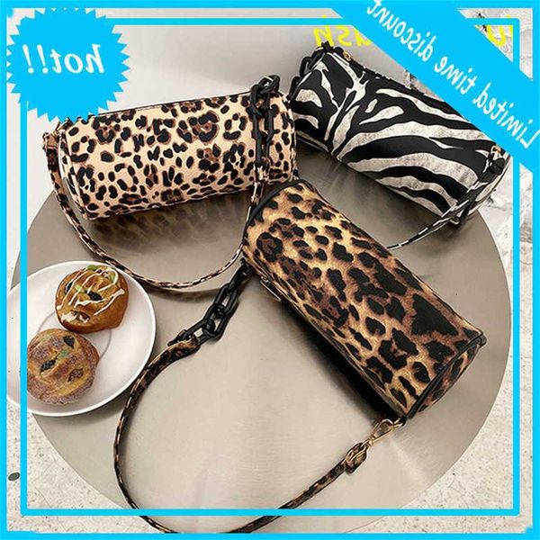 hbp new vintage design women underarm shoulder bag fashionable ladies bags female handbags girls tote original pu leopard print wholesale
hbp new vintage design women underarm shoulder bag fashionable ladies bags female handbags girls tote original pu leopard print wholesale