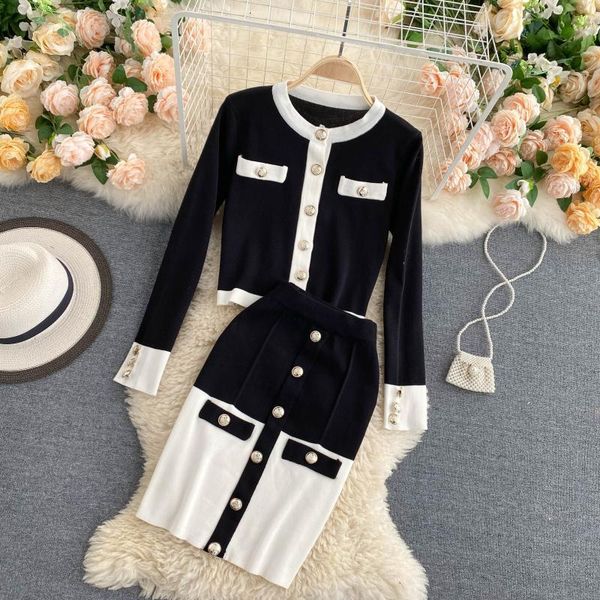 2021 new female elastic fall in knitted or crocheted suit the neck long single breasted cardigan + high skirt pieces uafw, Gray
2021 new female elastic fall in knitted or crocheted suit the neck long single breasted cardigan + high skirt pieces uafw, Gray