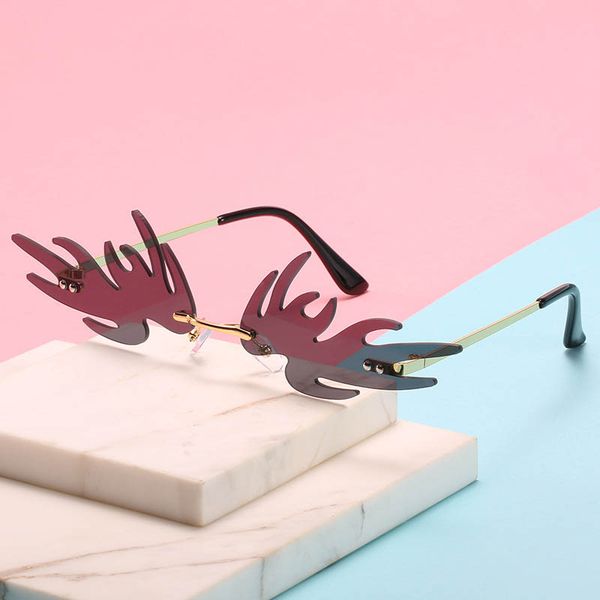 frameless cut edge sunglasses cool and exaggerated sun glasses for men and women colorful party eyeglasses funny eyewear, White;black
frameless cut edge sunglasses cool and exaggerated sun glasses for men and women colorful party eyeglasses funny eyewear, White;black