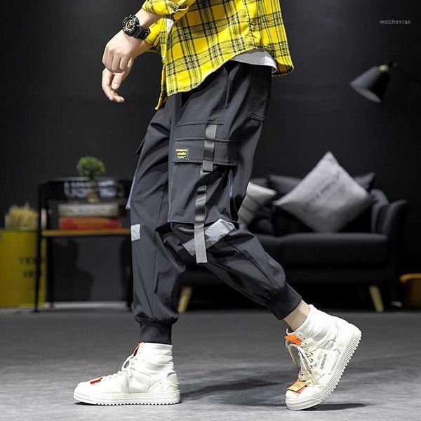 streetwear hip hop cargo pants 2020 spring mens baggy pockets ribbon joggers pants men japanes style black harem1
streetwear hip hop cargo pants 2020 spring mens baggy pockets ribbon joggers pants men japanes style black harem1